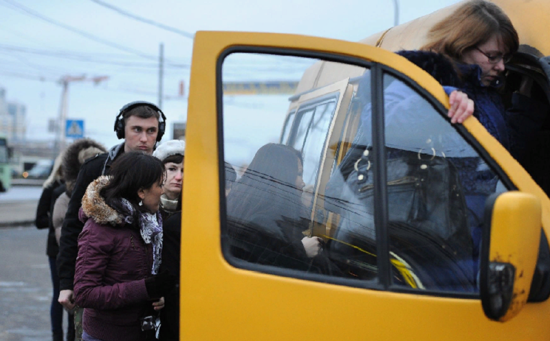 пассажиры маршрутки